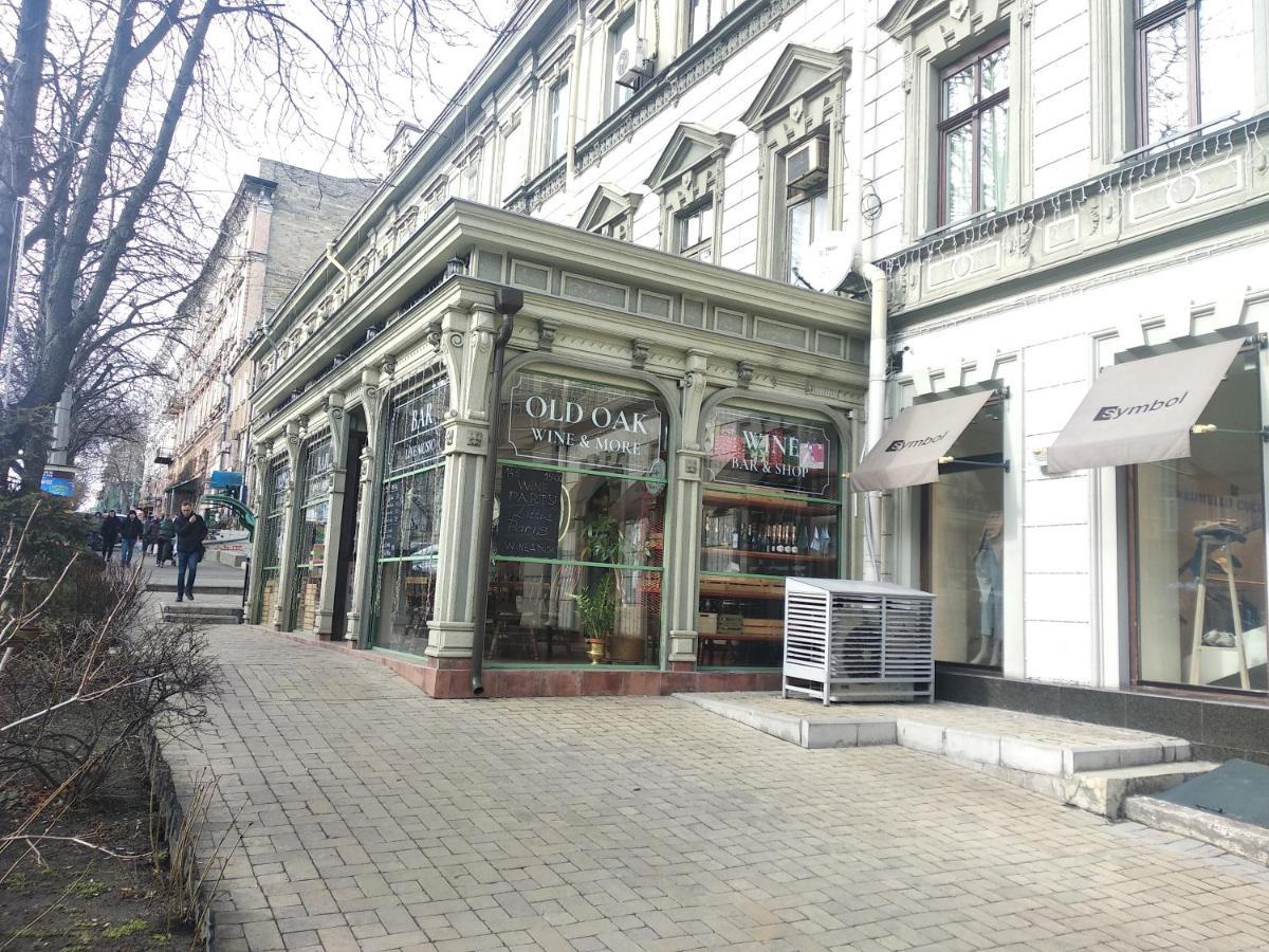 Pushkinskaya 14 Aparts Apartment โอเดสซา ภายนอก รูปภาพ